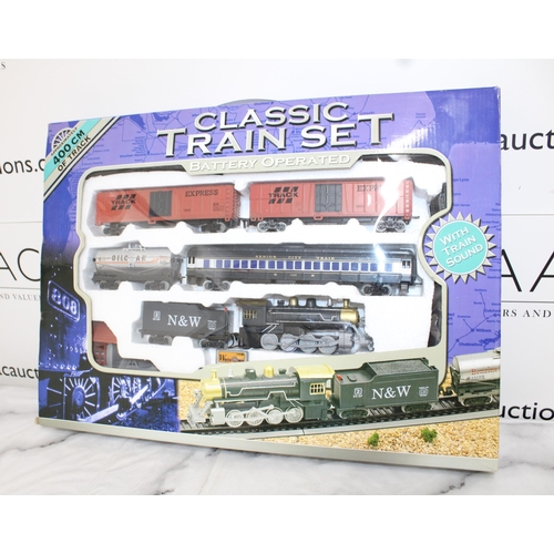 772 - Boxed Classic Train Set Battery Operated