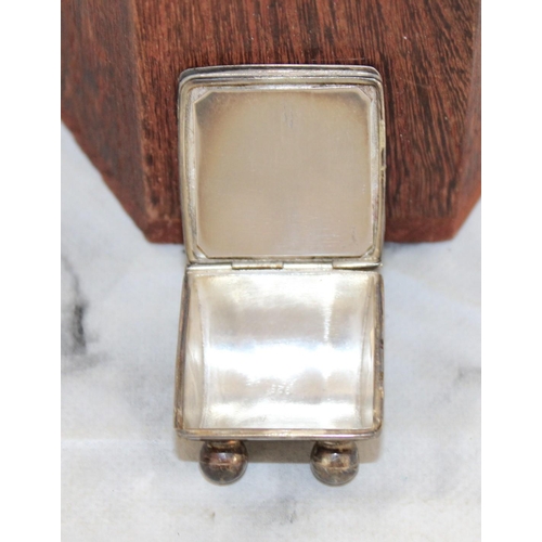 584 - Antique Silver 925 Marked Stamp Box