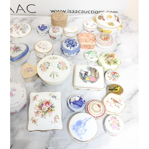 127 - Selection of Trinket Boxes and others

This Lot is Collection Only