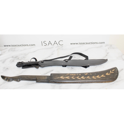 136 - Two Knifes in Sheaths
Collection Only