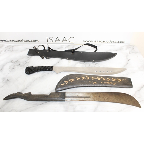 136 - Two Knifes in Sheaths
Collection Only