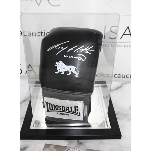 247 - Signed RICKY HATTON BLACK LONSDALE BOXING GLOVE Cased With Certificate Of Authenticity Montage Momen... 