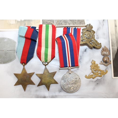 269 - WW2 Royal Artillery PoW Dogtag, Medals & Family Photos Father Also RA WW1 & Later Plus Post WW2