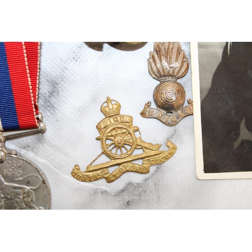 269 - WW2 Royal Artillery PoW Dogtag, Medals & Family Photos Father Also RA WW1 & Later Plus Post WW2