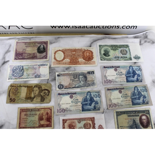 330 - Mixed Worldwide Collectable Bank Notes