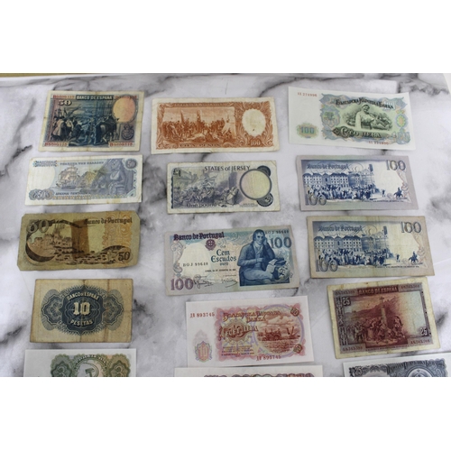 330 - Mixed Worldwide Collectable Bank Notes