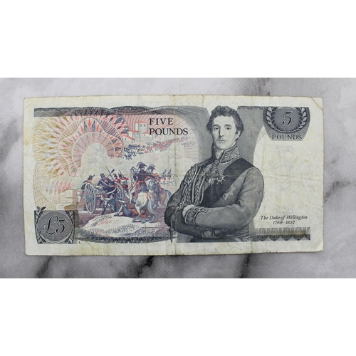 345 - One Five Pound Note - Cashier GILL