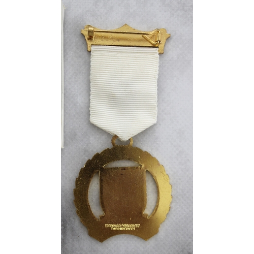 44 - Boxed Masonic Medal