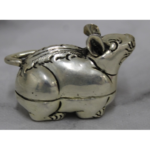 557 - Small Mouse Trinket Box Marking Shown In Pictures Length-5cm