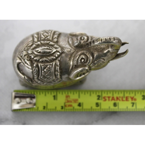 561 - Small Elephant Trinket Box Mark Shown In Photos 
Length-6.5cm