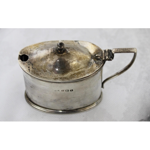 568 - Silver Hallmarked Mustard Pot