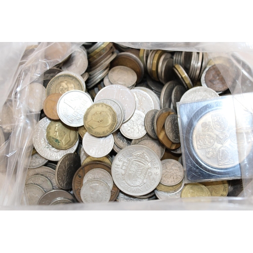 364 - Large Quantity Of Collectable Worldwide Coinage 2.6kg