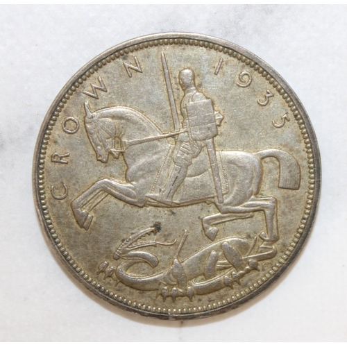 366 - 1935 Crown Coin