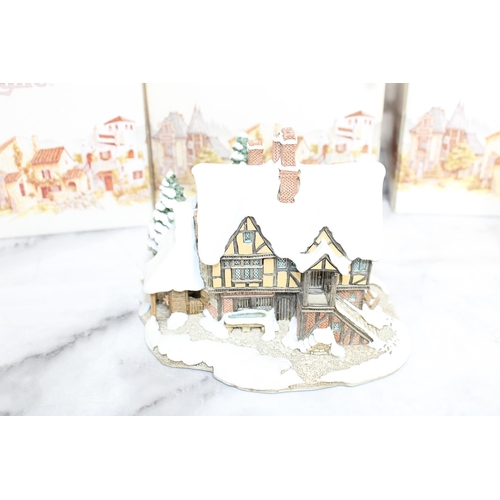 75 - Quantity of Lilliput Lane Houses - Most Boxed

Collection Only