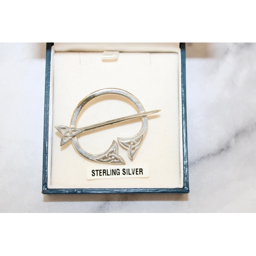 612 - Boxed Sterling Silver Brooch