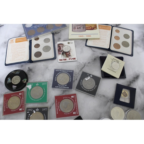 377 - Quantity Of Mixed Collectable Coinage