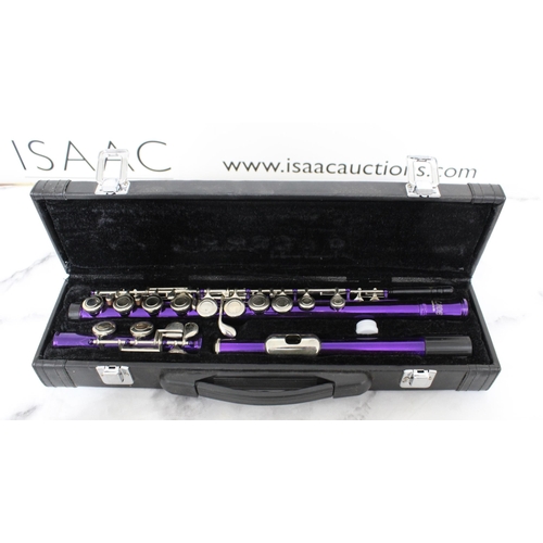 2 - Slade Flute Designed By USA In Case Untested
All Proceeds Go To Charity