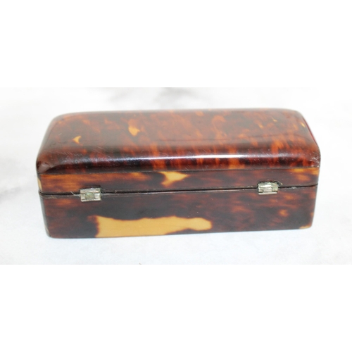 88 - Tortoiseshell Box Length-8.5cm
All Proceeds Go To Charity