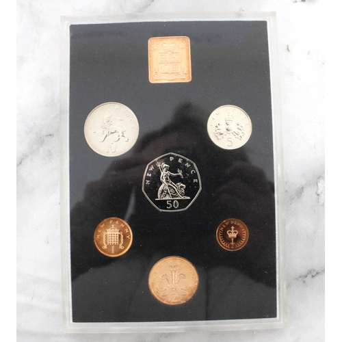 389 - 1971 The Decimal Coinage Of Great Britain And Northern Ireland