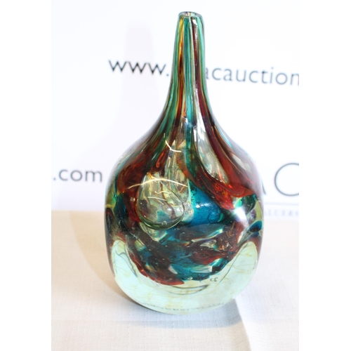 131 - MDINAM 1970 Maltese Art Glass Vase 20cm Tall approx

Collection Only