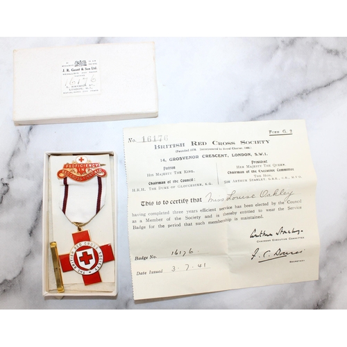 121 - BRITISH RED CROSS MEDAL IN BOX WITH PAPERWORK