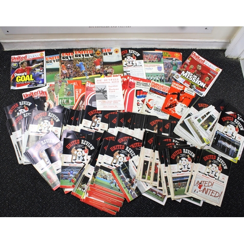 234 - MAN UTD 82-88 All Home Games + Others Programmes Etc