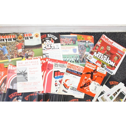 234 - MAN UTD 82-88 All Home Games + Others Programmes Etc