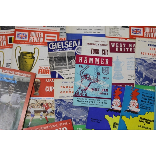 237 - Quantity Of Football Programmes Featuring England International,  European Club Matches ( 1968 Europ... 