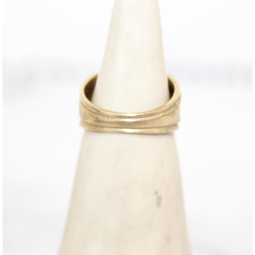 530 - Stamped 9ct Gold Ring Size O Total Weight-5.61g
All Proceeds Go To Charity