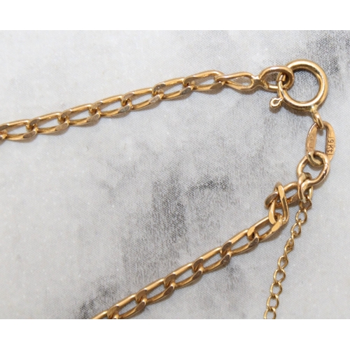 532 - Stamped 9k 375 Gold Italy Necklace & Safety Chain Stamped 925
Total Weight-5.42
In A Box