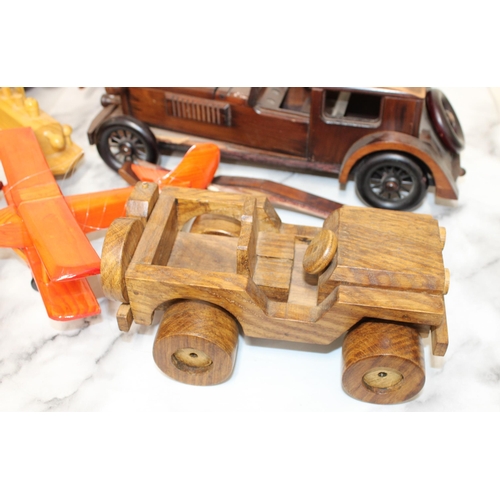 86 - Collection Of Wooden Cars/Planes/Train Various Conditions Some WOODENTOPS LONDON
All Proceeds Go To ... 