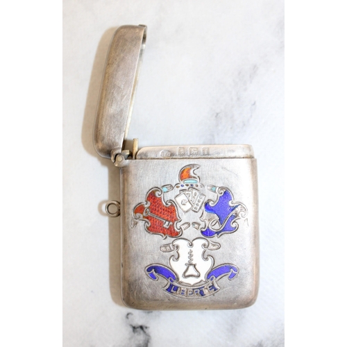 455 - Edwardian Silver Armorial vesta case
Weight-30g