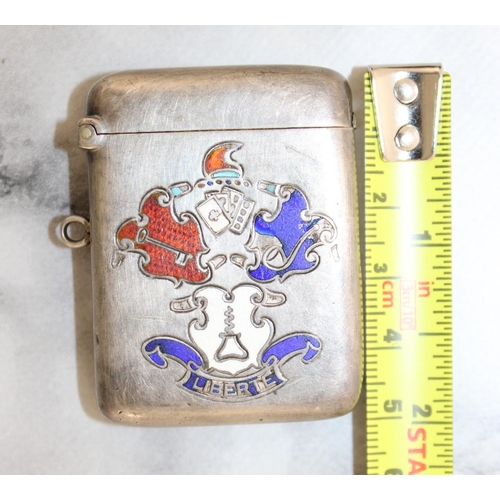 455 - Edwardian Silver Armorial vesta case
Weight-30g