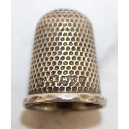 462 - C0llection of, Silver Hallmarked Lid, Silver Hallmarked Thimble and Silver coin??