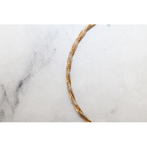 425 - Kremantz Rolled Gold Bangle