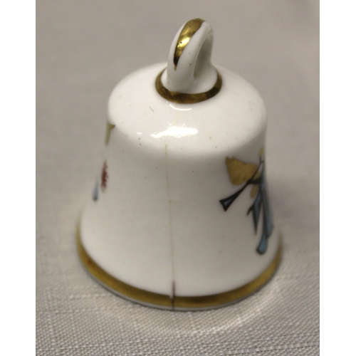 113 - Quantity of Hammersley China Decorative Ornaments

Note; Hairline crack in bell as shown in pictures... 