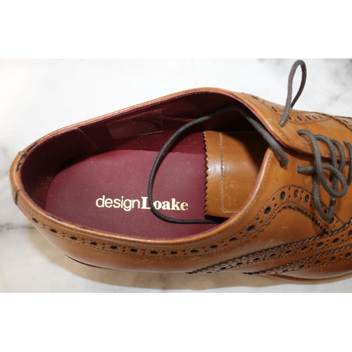 227 - FEARNLEY BROGUE SHOE Loake HANDMADE English Men's Shoes In Box
Nine And A Half 
Look Unused