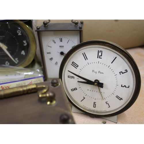 221 - Selection Of Clocks Untested
Collection Only