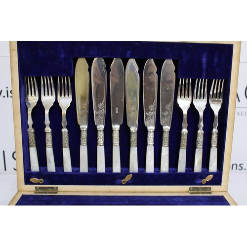 507 - Two Wooden Boxed Cutlery Items