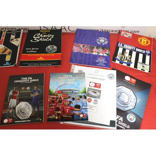 268 - FA Charity / Community Shield Matchday Programmes

Dates Included

1989
1991
1992
1993
1996
2011
201... 