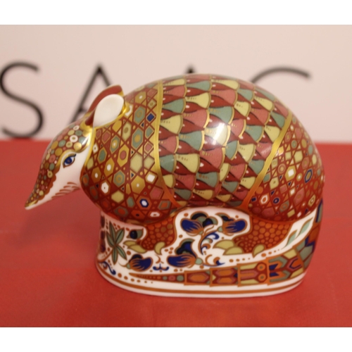 28 - Royal Crown Derby Porcelain Armadillo
Height
Lenth
COLLECTION ONLY