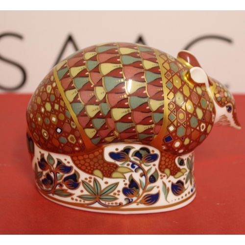 28 - Royal Crown Derby Porcelain Armadillo
Height
Lenth
COLLECTION ONLY