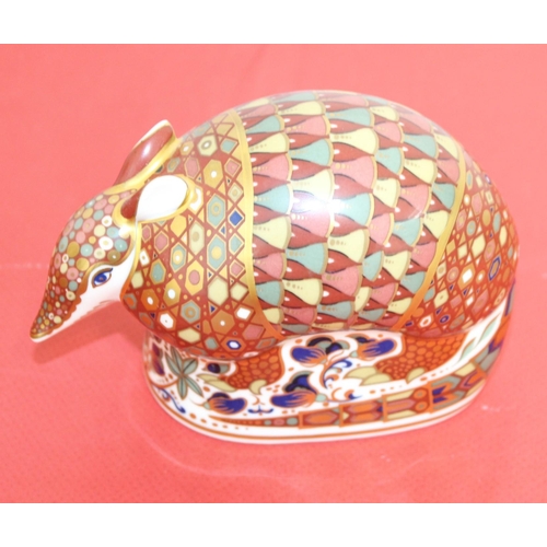 28 - Royal Crown Derby Porcelain Armadillo
Height
Lenth
COLLECTION ONLY