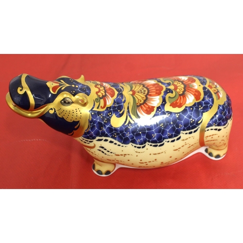 31 - Royal Crown Derby Porcelain Hippopotamus
Height 4.5cm
Length 21cm
COLLECTION ONLY