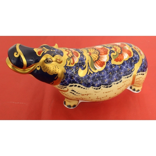 31 - Royal Crown Derby Porcelain Hippopotamus
Height 4.5cm
Length 21cm
COLLECTION ONLY