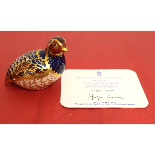 34 - Royal Crown Derby Porcelain Partridge
With Certificate
Height 7.5cm
COLLECTION ONLY