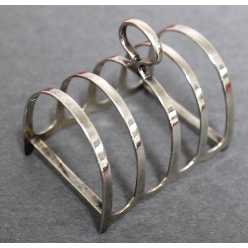 527 - Silver Toast Rack