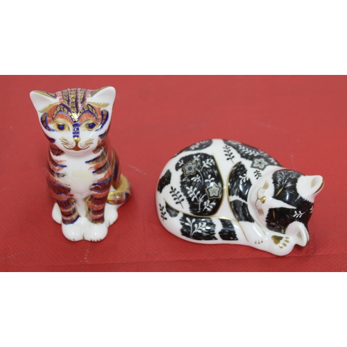 121 - Two Royal Crown Derby Porcelain Cats  Misty/ Sitting Kitten
COLLECTION ONLY