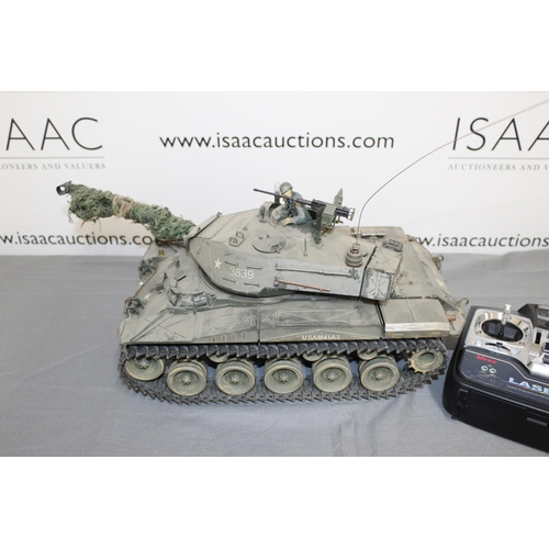 702 - American  Remote Controlled Tank 1/16 Scale with Controller - All Untested

Collection Only