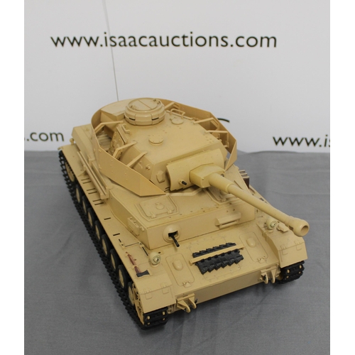 708 - Remote Controlled Tank 1/16 Scale with Controller - All Untested  

Collection Only